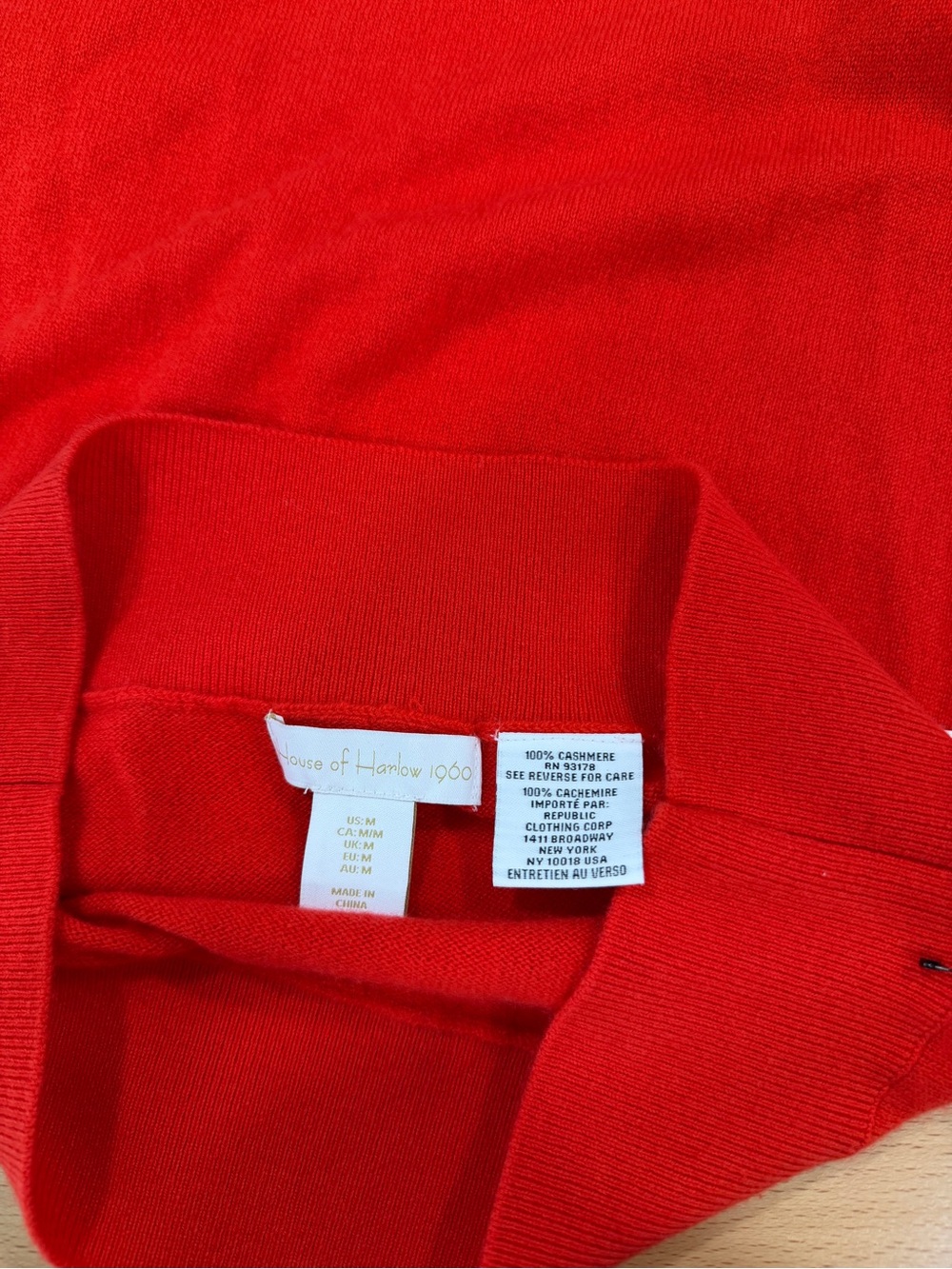 House of Harlow 1960 100% Cashmere Skirt Red NwT Size Medium - Picture 3 of 5